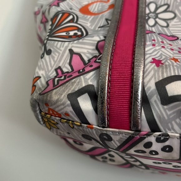 COACH Poppy pink/silver Tote, medium - Picture 3 of 4